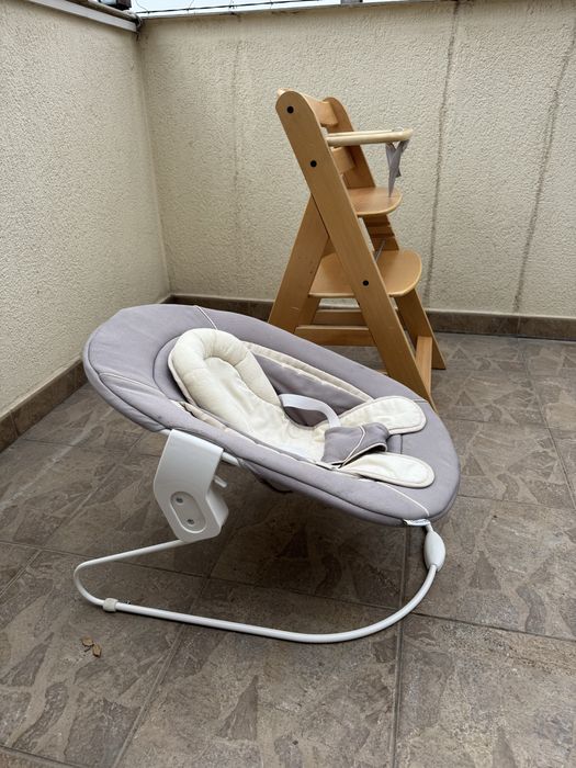 Scaun de masa si bouncer Hauck Alpha