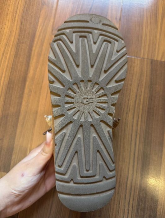 UGG - uri de vânzare mărimea 36.
