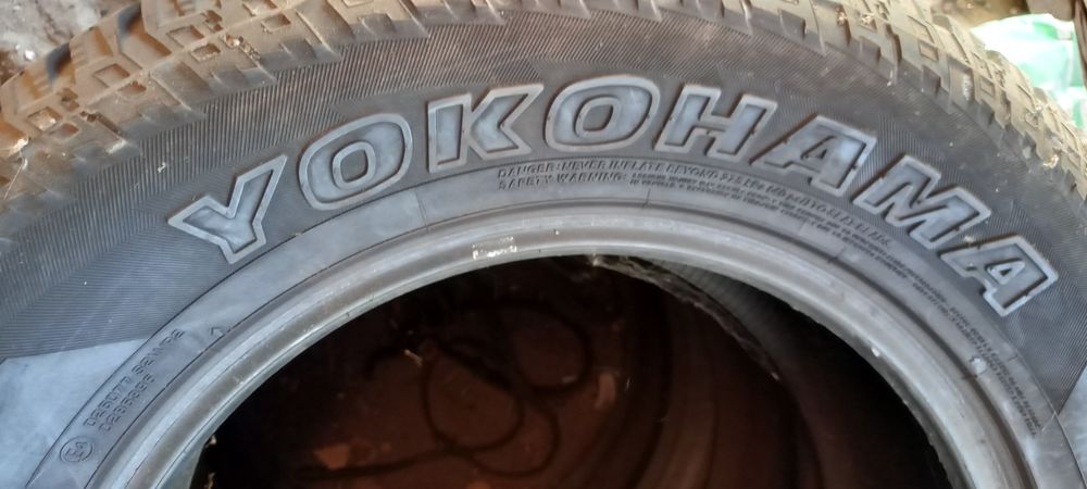 Продам резину 275/50/21