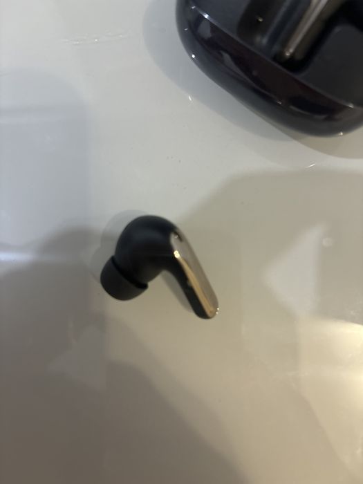 Продам наушники Xiaomi Buds 5 pro WIFI