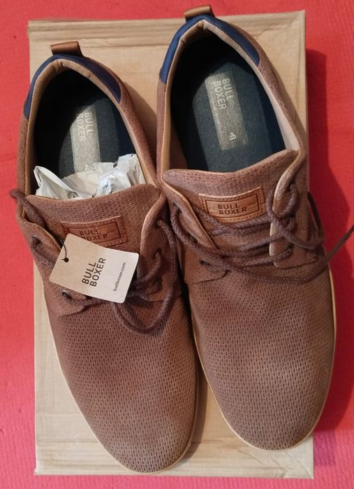 Новые кожаные туфли Bullboxer
