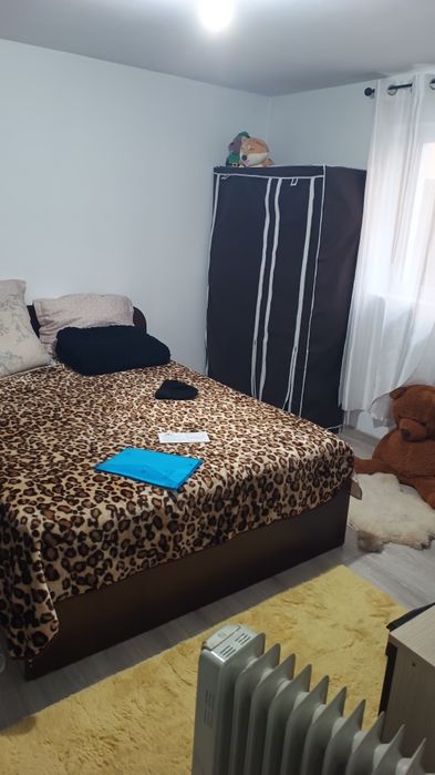 Vînd casă la intrarea în Smeura 1km de cartier Trivale