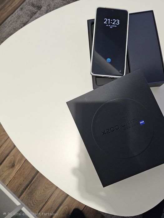 Vând Vivo x200 ultra