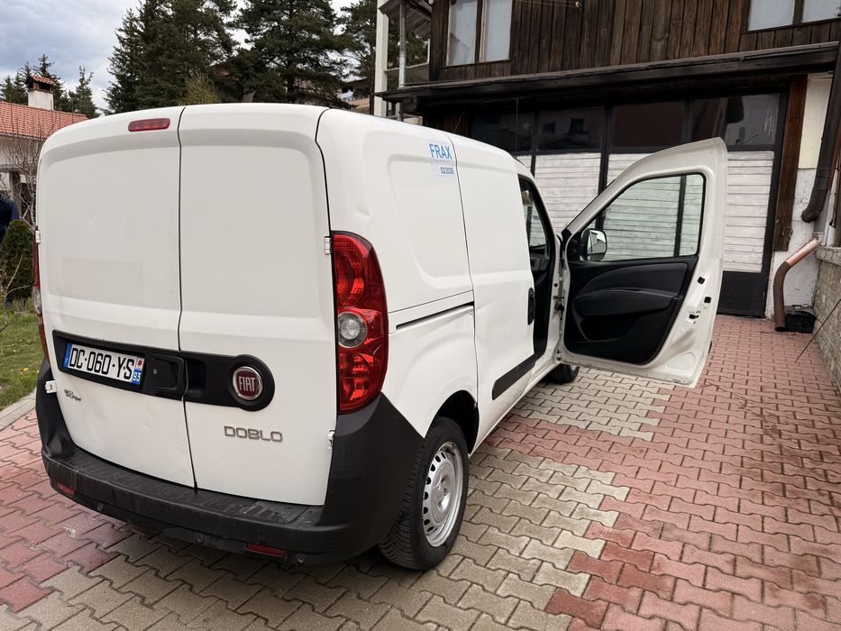 ХЛАДИЛЕН Fiat Doblo 2014