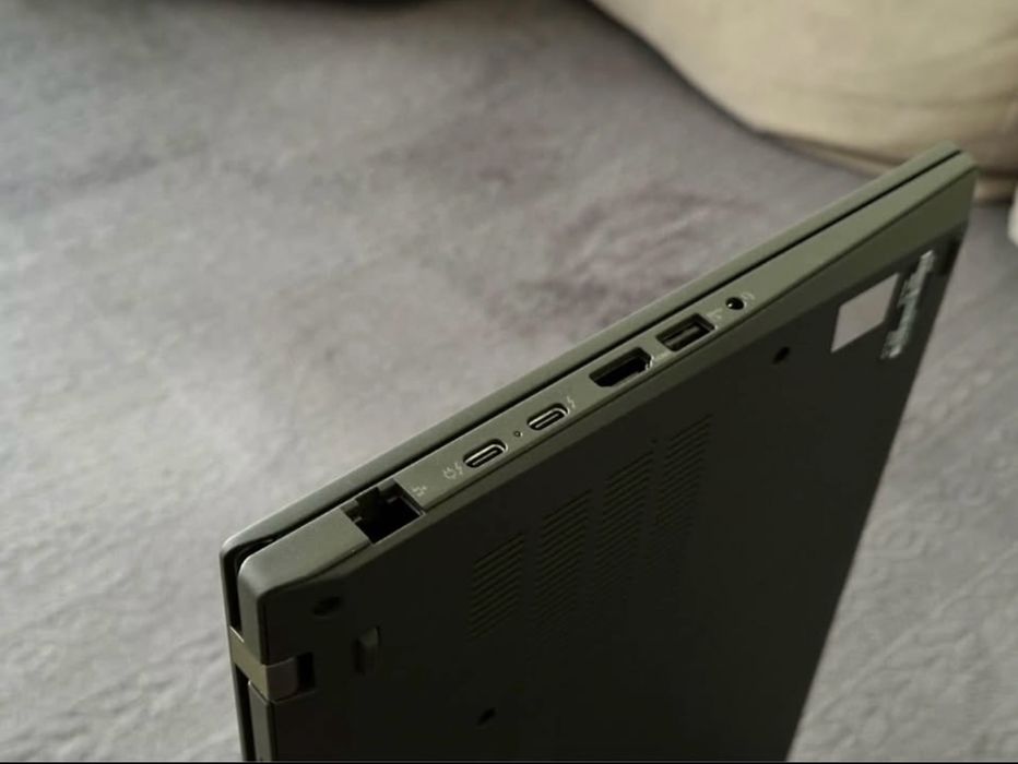14’Full HD+IPS Touch Ryzen 7 PRO 6850u  Lenovo Thinkpad T14 Gen3  16GB LPDDR5 6400Mhz 512GB SSD Nvme