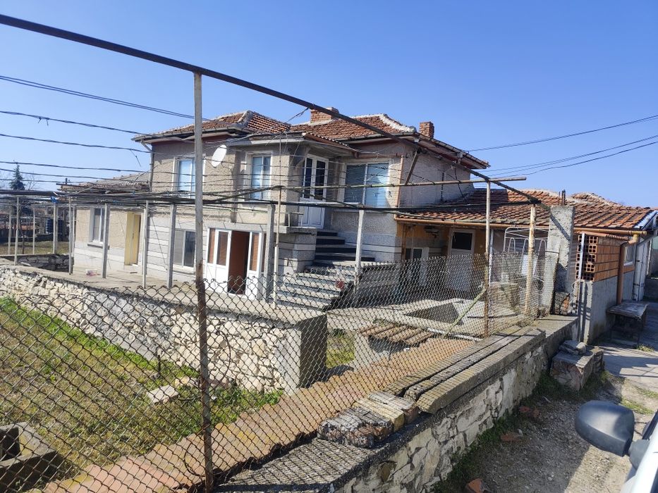 Къща в с Зетьово, Чирпан