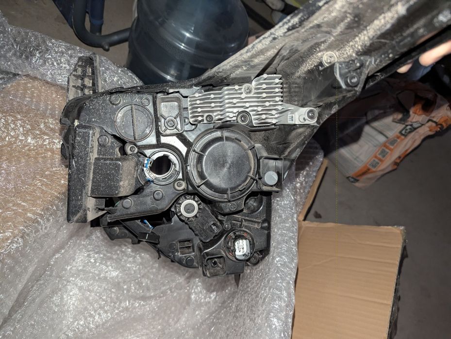 Фара правая сторона