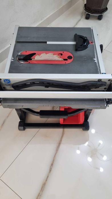 Circular Milwaukee m18