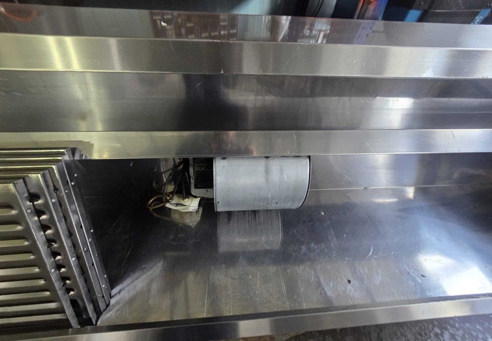 Hota inox + turbina + potentiometru, scaune + mese restaurant, masa rece inox, frigidere