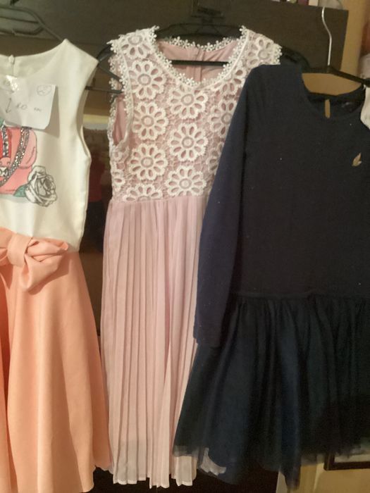 НОВА с етикет Рокля 146 ,рокли 140!маркови