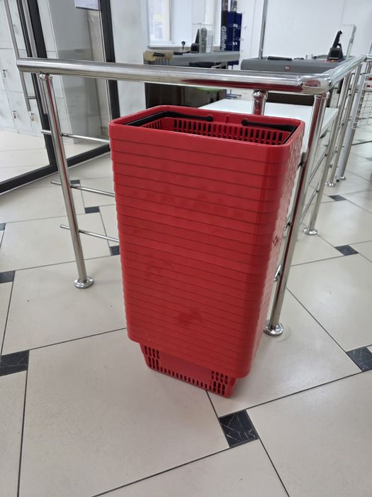 Продаю оборудование для супермаркета