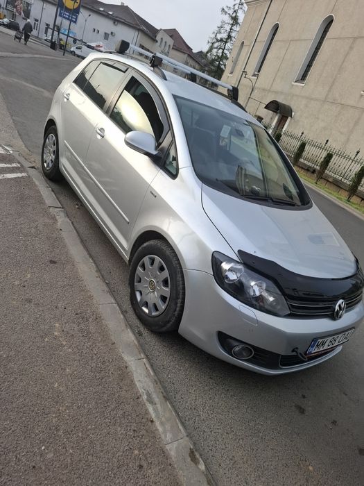 VOLKSWAGEN Golf Plus
