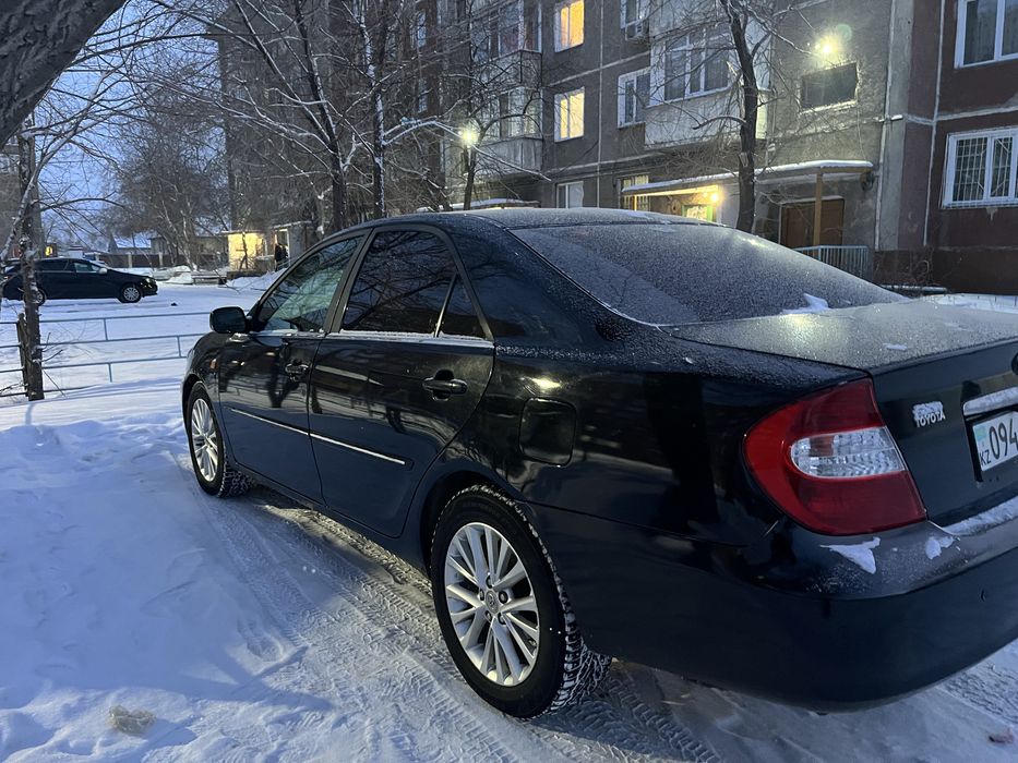 Продам машину toyota
