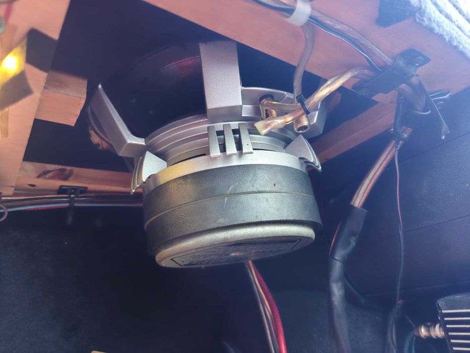 Sistem audio auto complet ( Alpine Clarion Macrom )