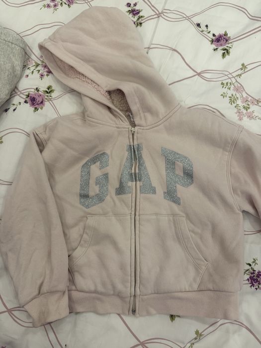Толсовка Gap  утепленная очень теплая