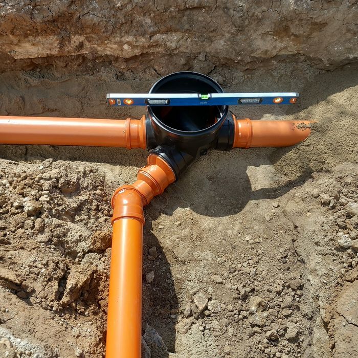 Canalizare exterioara la 110 lei / ml manopera