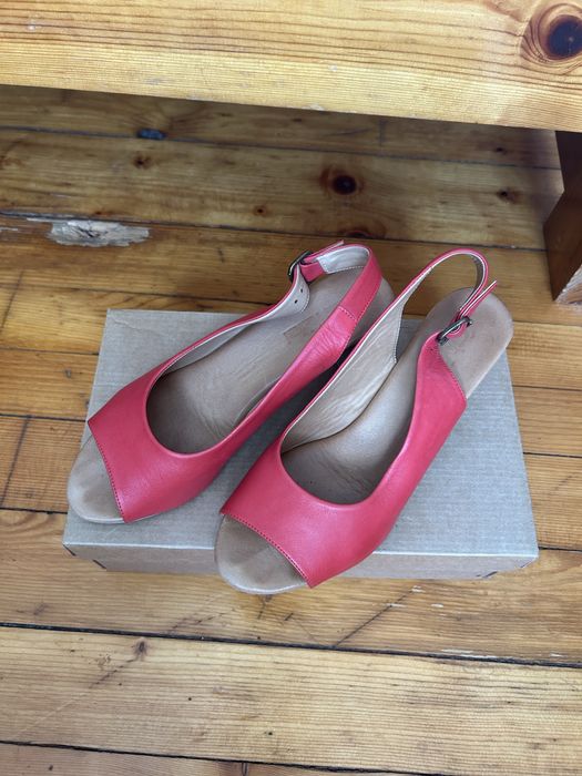 Дамски сандали Carlo Fabiani 39 номер