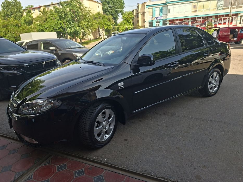 Срочно продаю жентру полный фул. Тоза. Чистая. Ешё как новая.