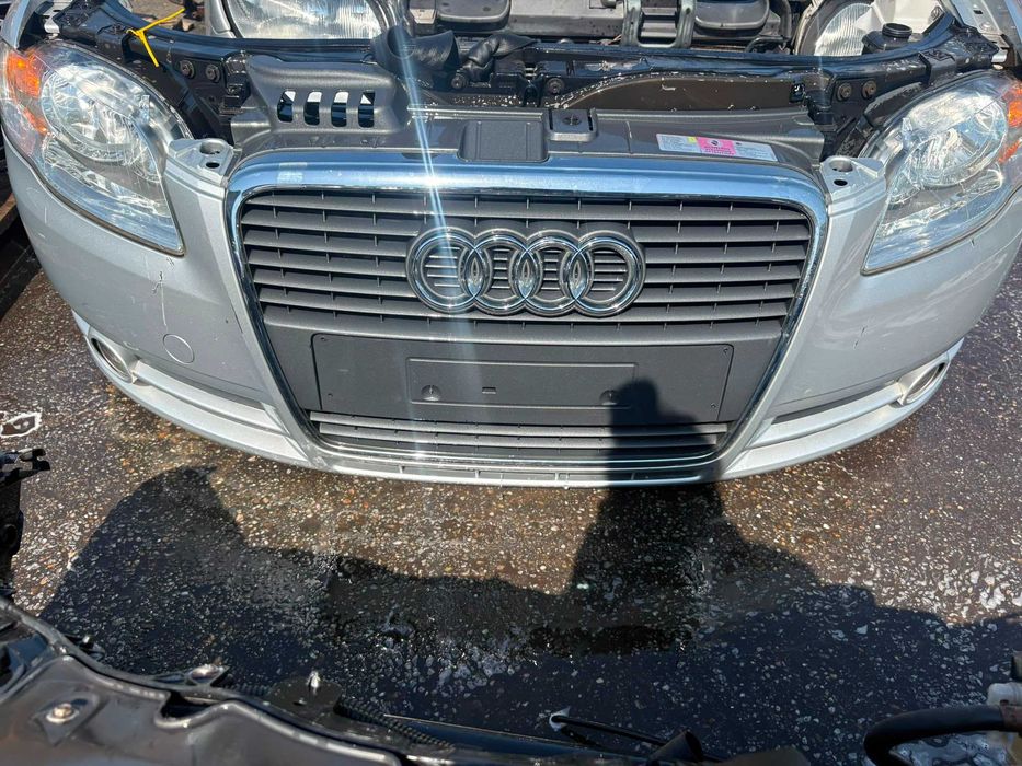 Fata completa Audi A4 B7  2007  cu  ventilatoare ,radiatoare , trager , bara ,  2 faruri , proiectoare