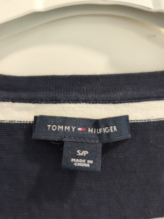 Tommy Hilfiger пуловер р-р ХС/С