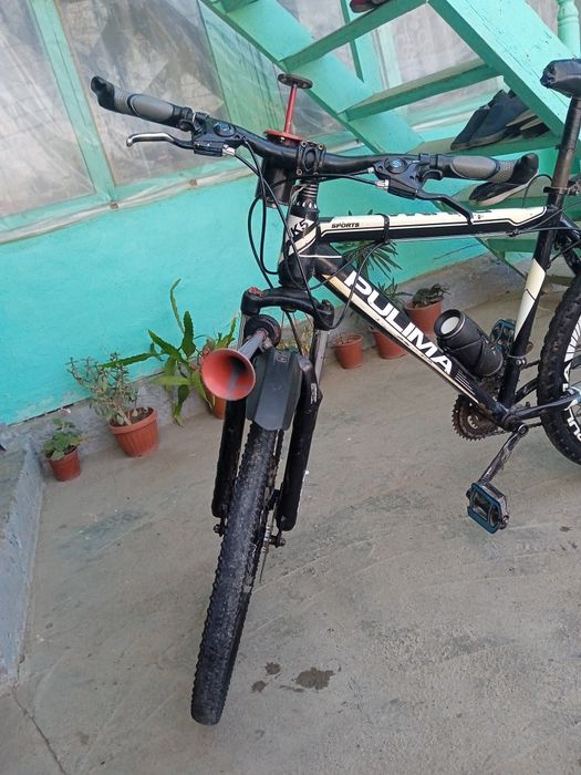 Velosipeda kalonka signal va diyodla bor srocna sotiladi