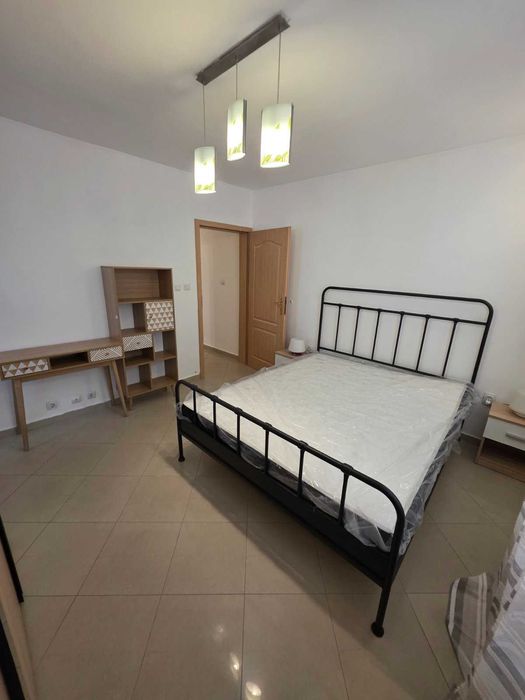 Дава се под наем Четиристаен апартамент в София, Изток - 140 кв.м за 1000 € - Снимка #4