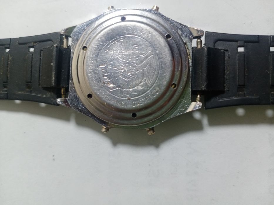 Часы "Монтана" с мелодиями