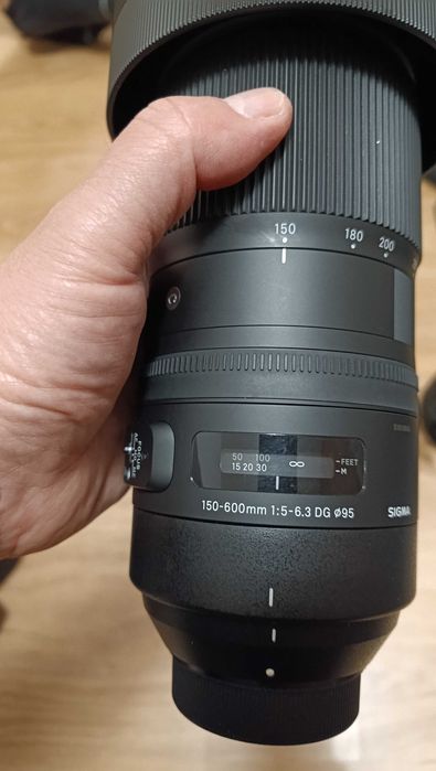 Sigma 150-600mm f/5-6.3 DG OS HSM Contemporary (Nikon F) + USB Dock