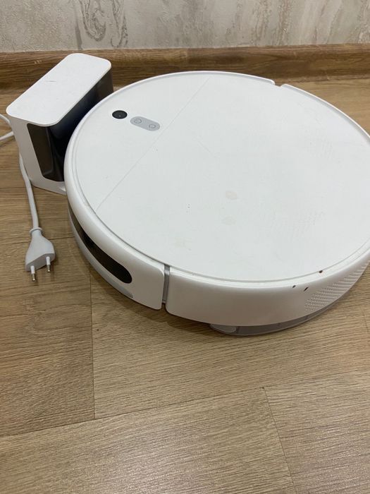 Продается роботпылесос