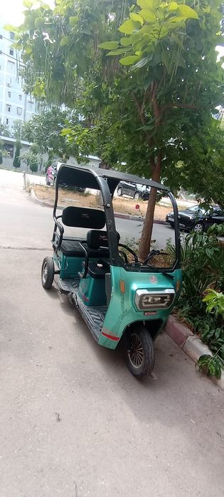 Trisikl, armada motors