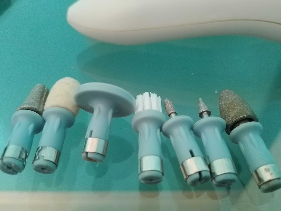 комплект CL4TRONIC за маникюр/педикюр