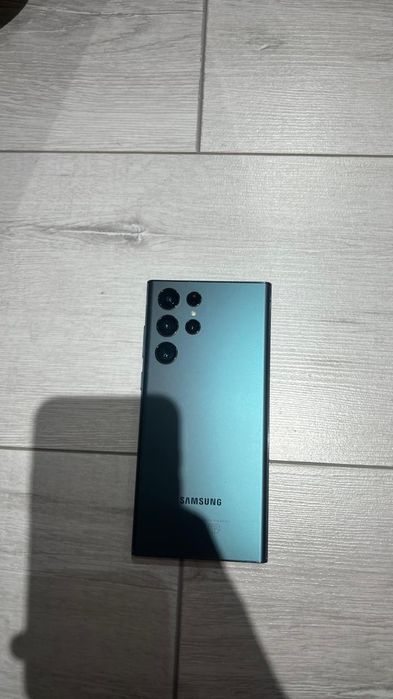 Самсунг С22 ультра