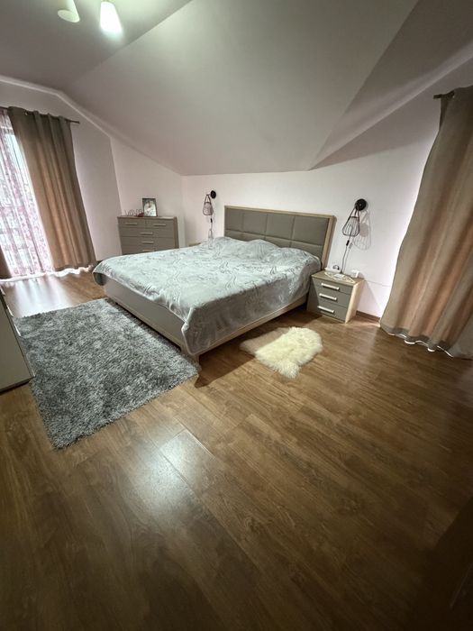 Casa de vanzare