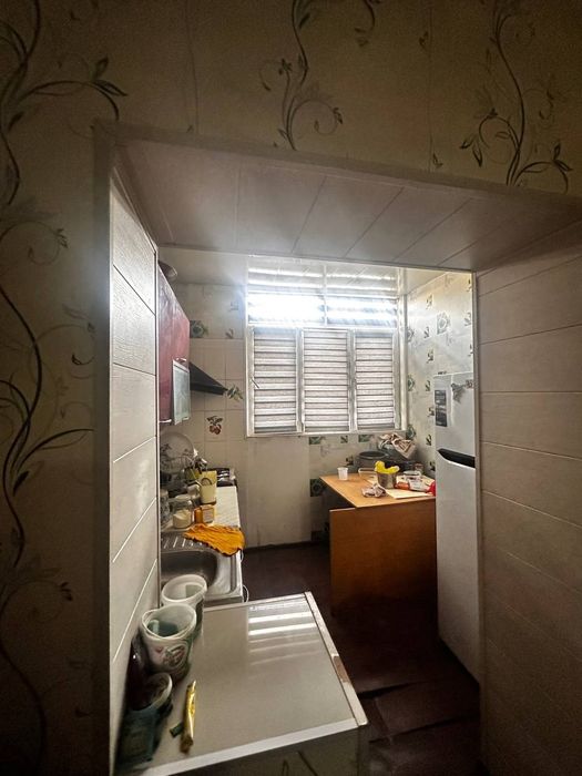 Продаются 3х комнатная квартира На 1 этаже Келес