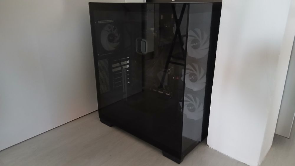 PC relativ NOU sub pretul pietei second