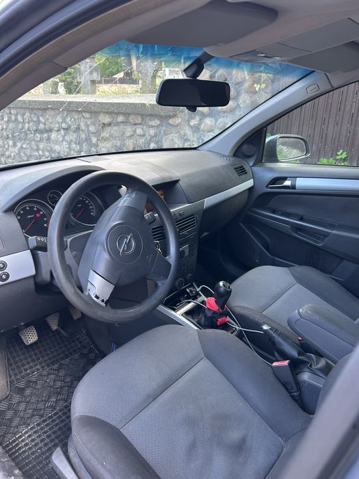 OPEL Astra 2004 — imagine 3