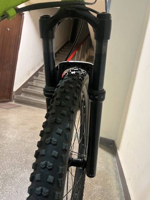 Vând bicicleta cadru L