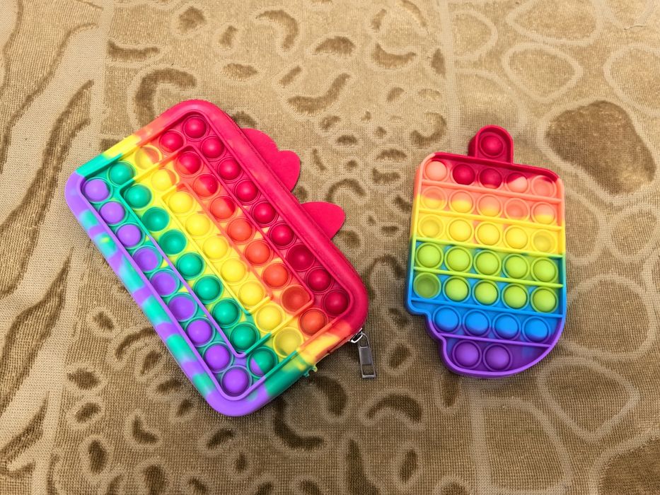 Продам  пенал Pop it