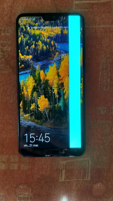 Huawei p20 pro (display  si capac fisurate)