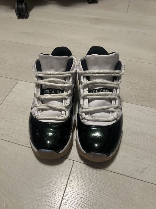 Обувки jordan 11 low Iridescent