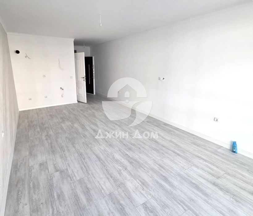 Продава се Едностаен апартамент в к.к. Слънчев бряг - 44 кв.м за 852 €/кв.м - Снимка #1