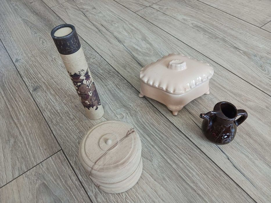 Сувенири, кутии, декорация, магнити за хладилник