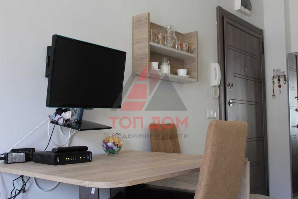 Дава се под наем Едностаен апартамент в Варна, Бриз - 40 кв.м за 408 € - Снимка #1