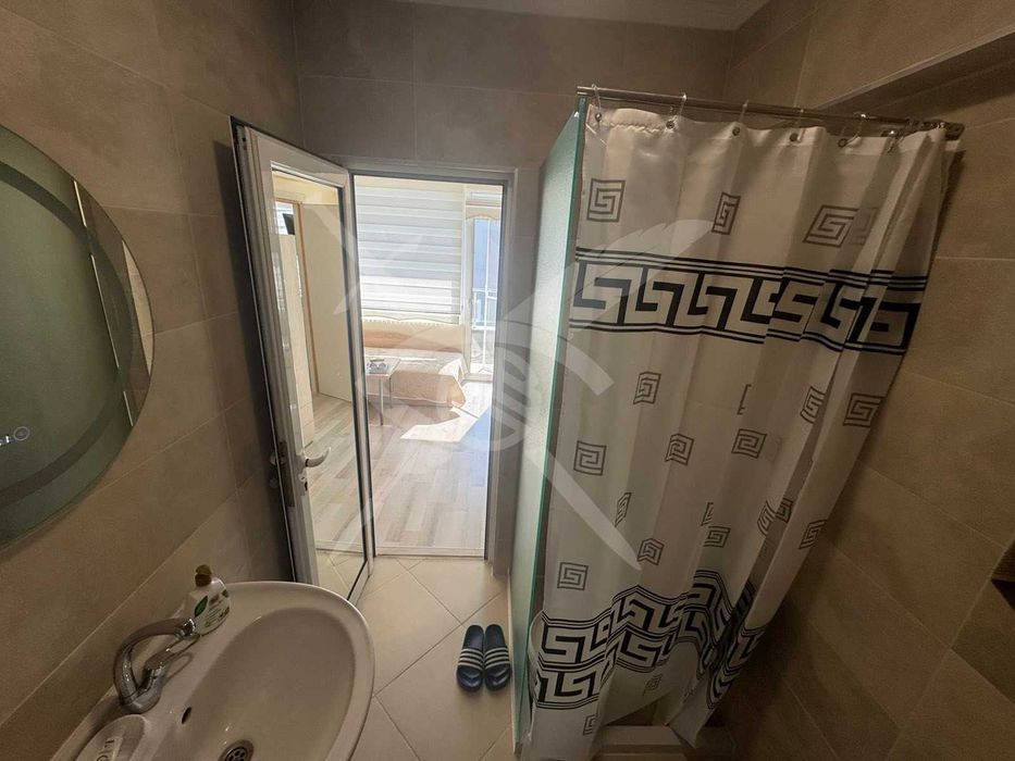 Продава се Двустаен апартамент в Бургас, Сарафово - 50 кв.м за 1173 €/кв.м - Снимка #5