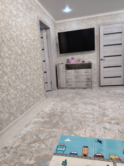 Продам 2-ком квартиру