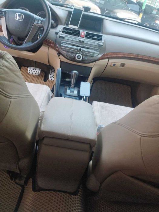 Honda Accord 2.4 автомат 2007 г.