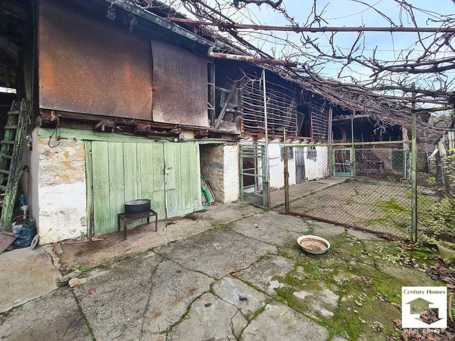 Продава се Къща в с. Балван, Област Велико Търново - 100 кв.м за 255 €/кв.м - Снимка #15