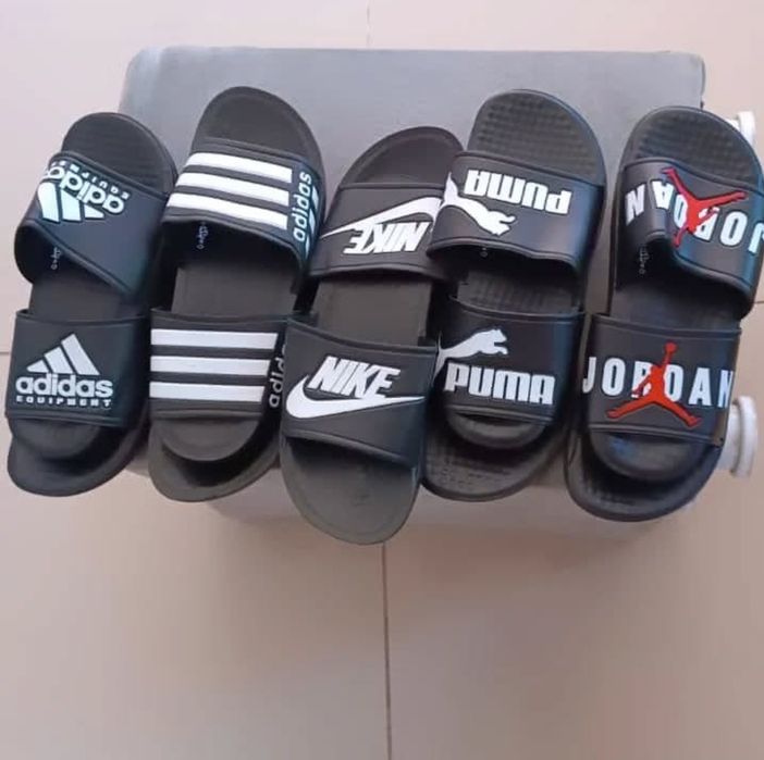 резиновые мужские тапочки