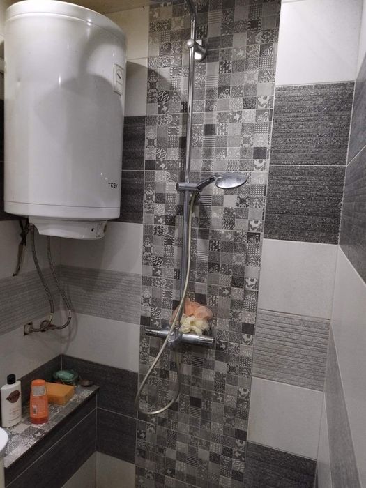 Продава се Тристаен апартамент в Варна, Автогара - 116 кв.м за 1555 €/кв.м - Снимка #8