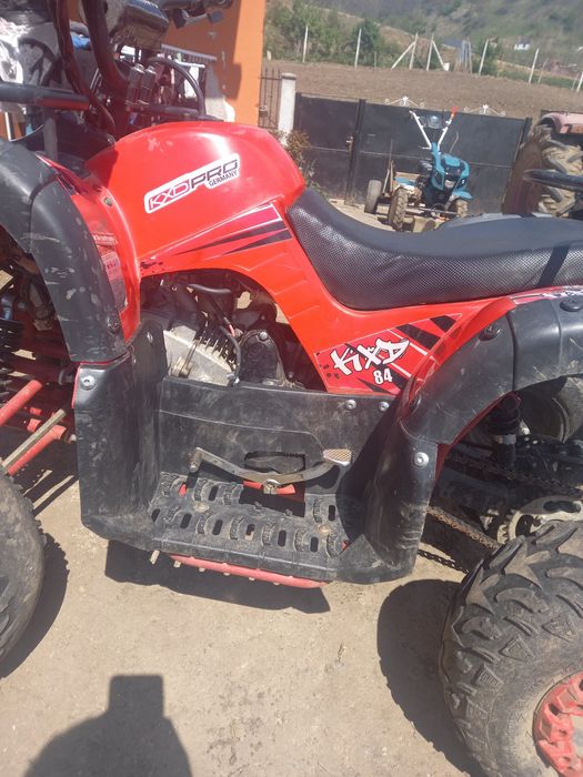Vand atv 125cc pret 3800